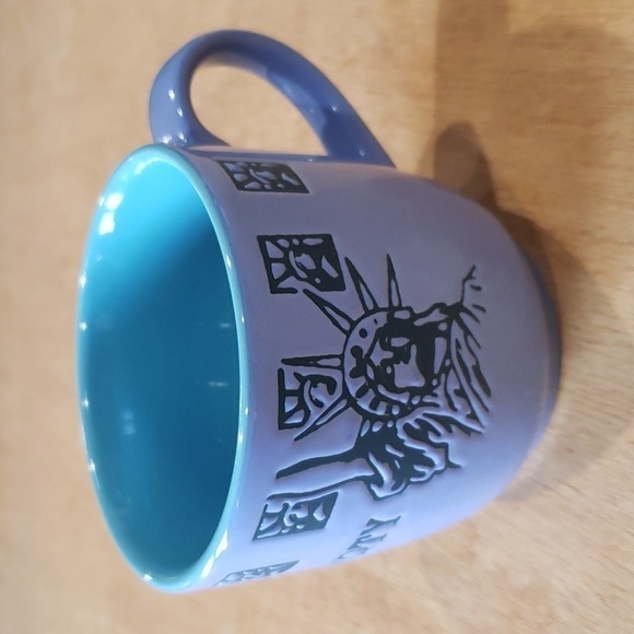 STATUE Of Liberty Mug - Picture 3 of 7